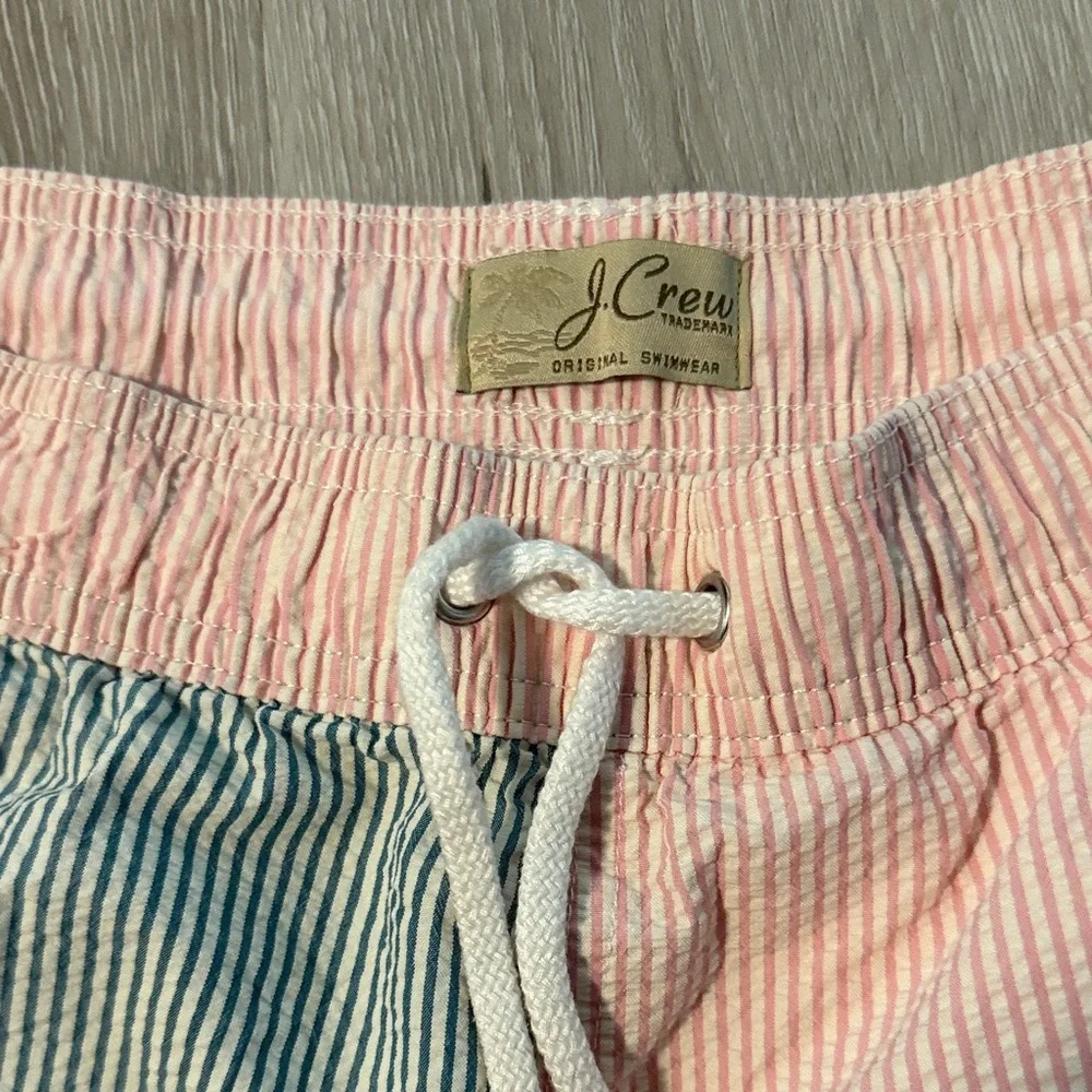 J. Crew Men's‎ Dual-Tone Striped Shorts - Pink and Green